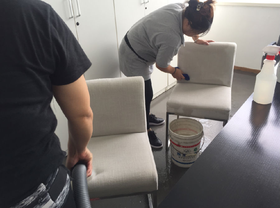 类乌齐县沙发清洗案例